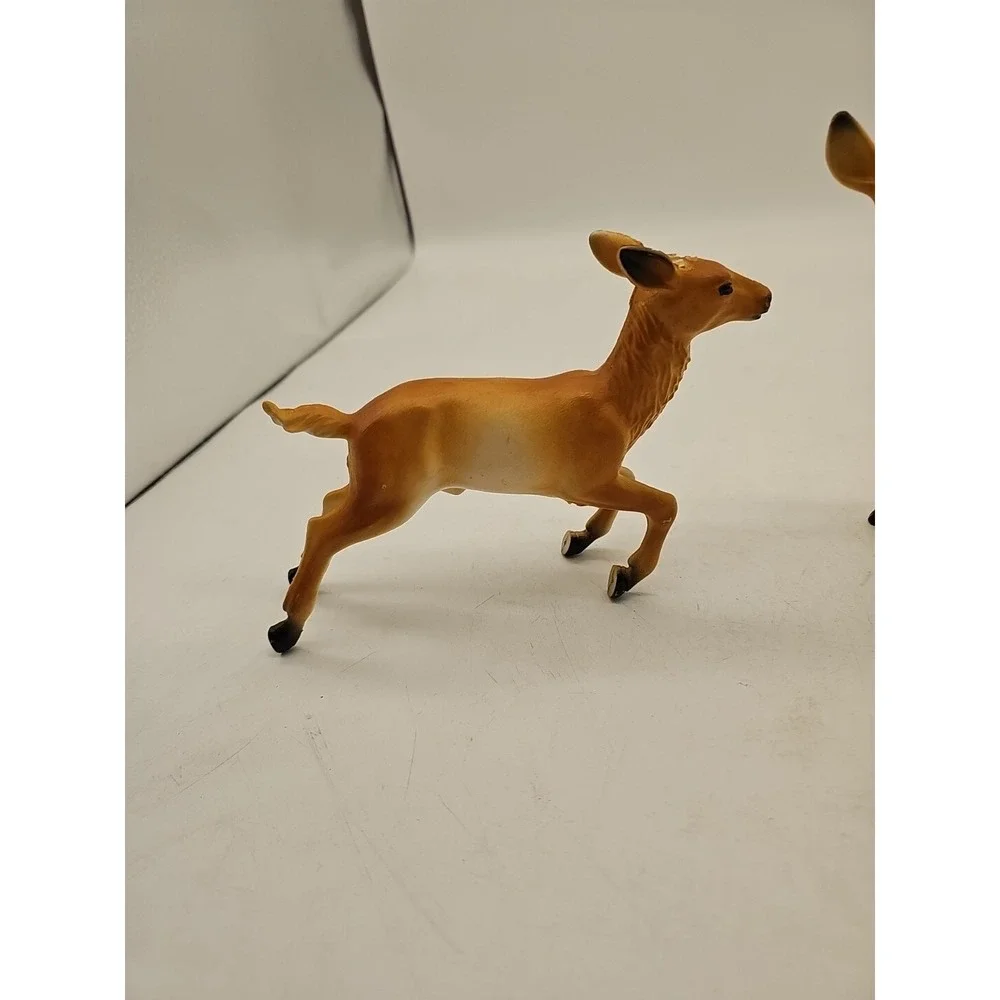 VTG 2 HARD Plastic BLOW Mold DEER Buck DOE Fawn REINDEER Hong Kong‎ XMAS Rudolph